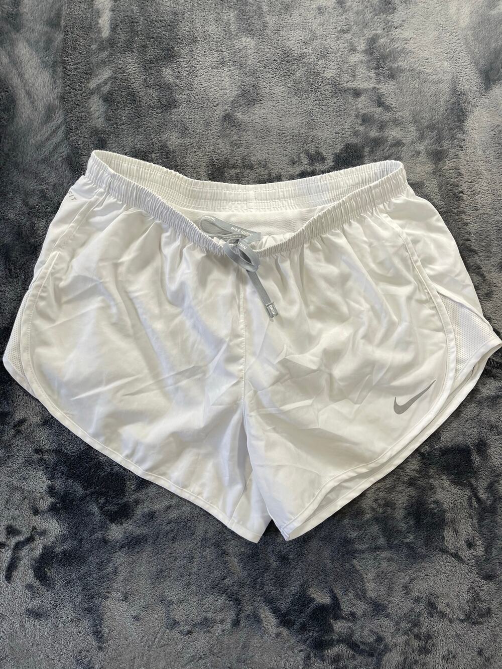 Nike White Dri-FIT Tempo Mesh Inset Track Running Shorts Size Medium